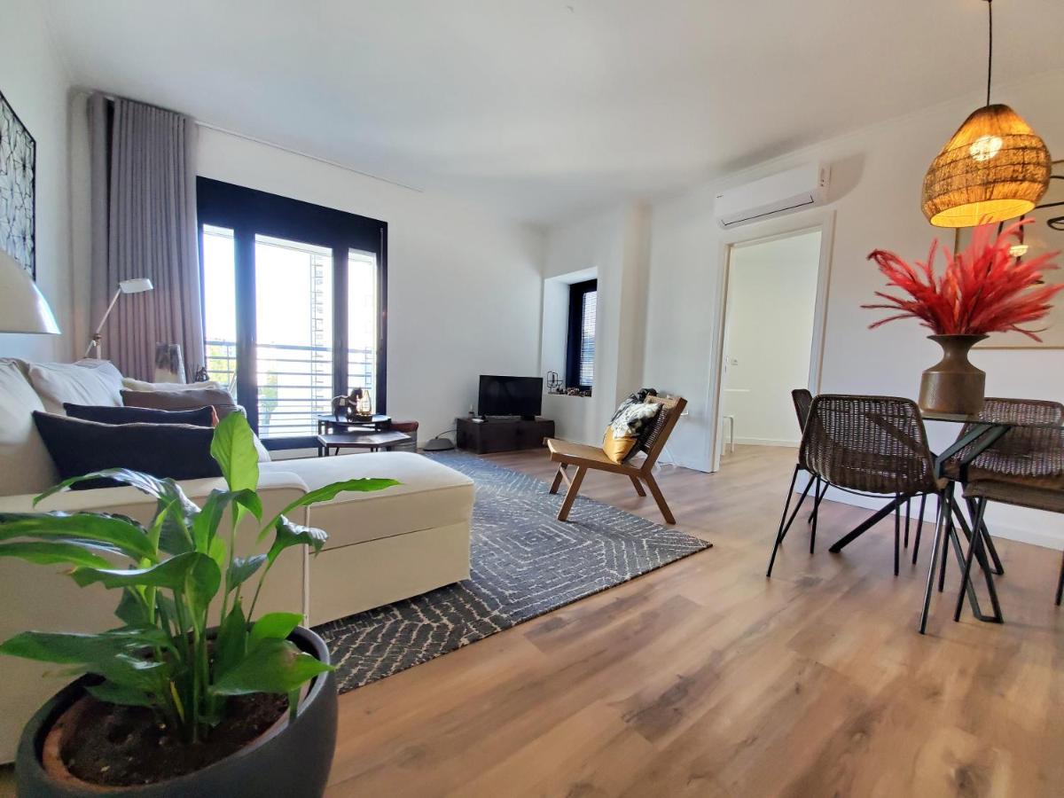 Lisbon Twin Towers Apartment Exterior photo